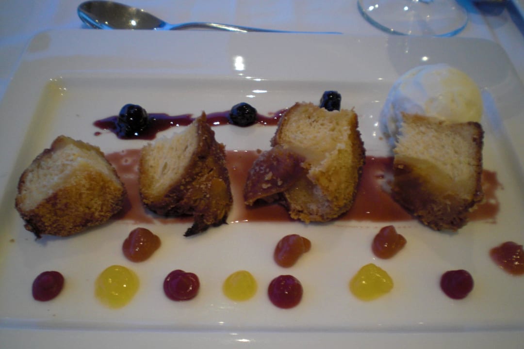 Köstliches Dessert Camvillia Resort