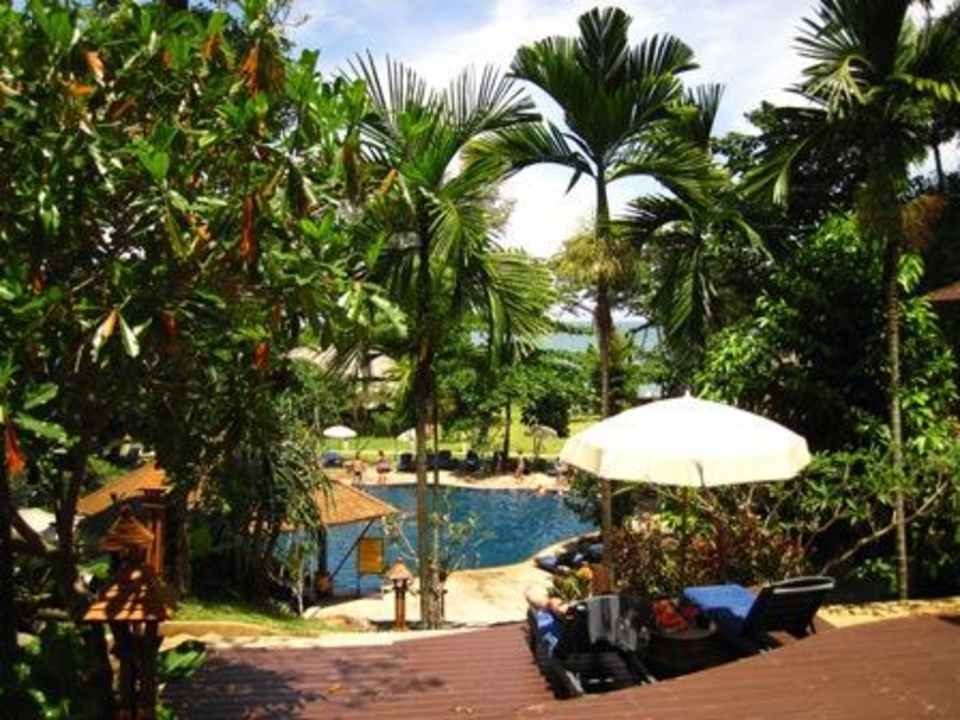 Pool Nr.1 mit Poolbar Khao Lak Merlin Resort