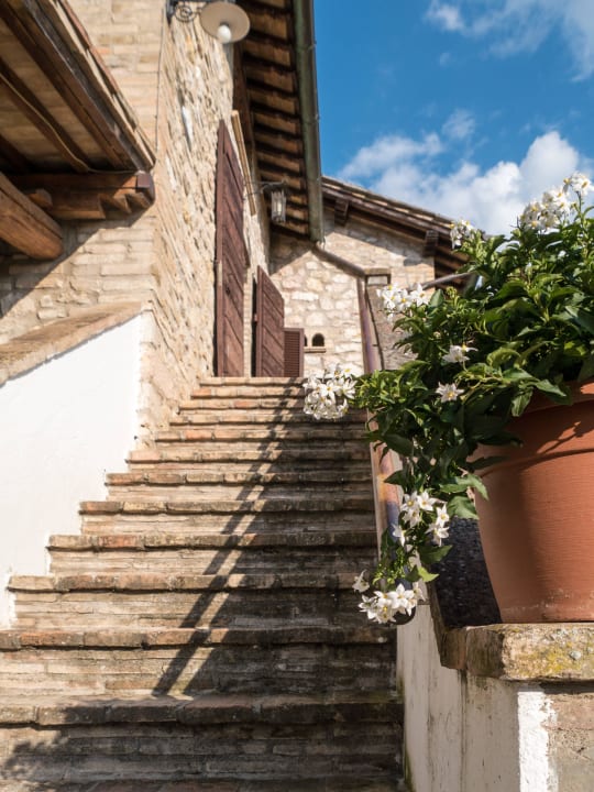 Treppenaufgang zu Zimmern Hotel Country House Tre Esse