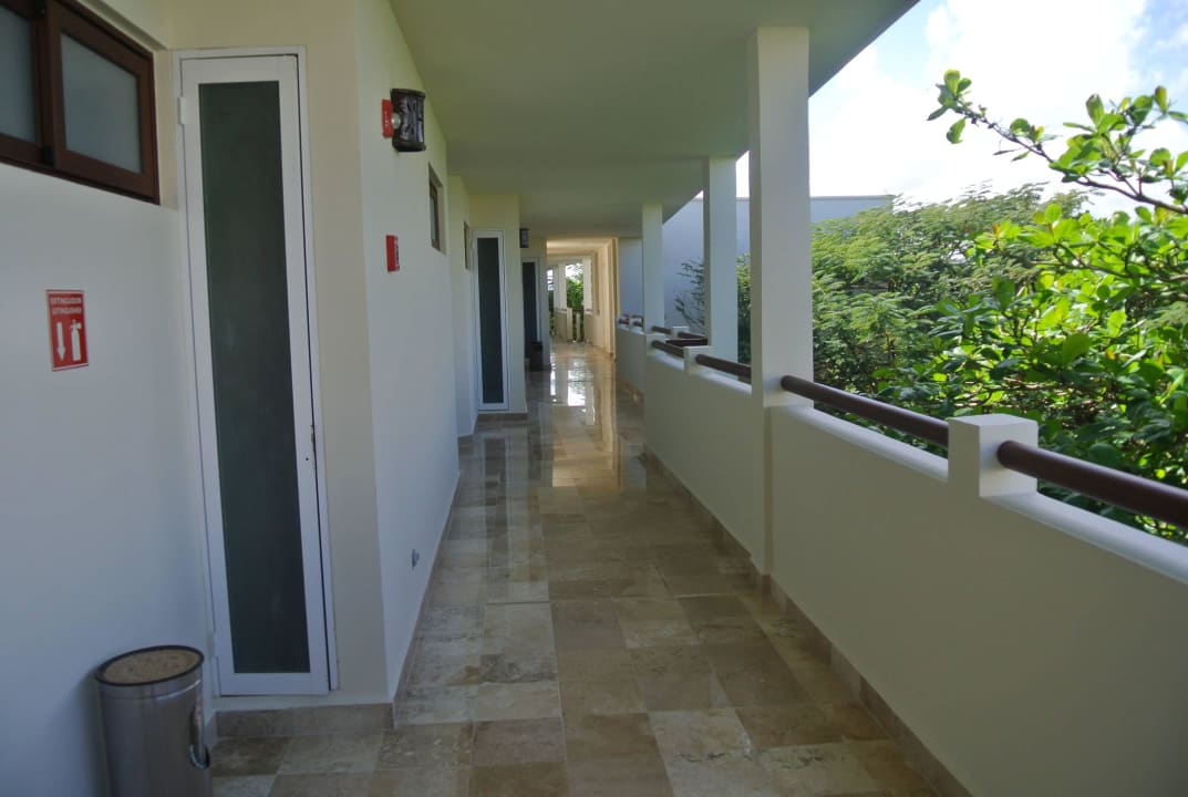 Flur Akumal Bay Beach & Wellness Resort