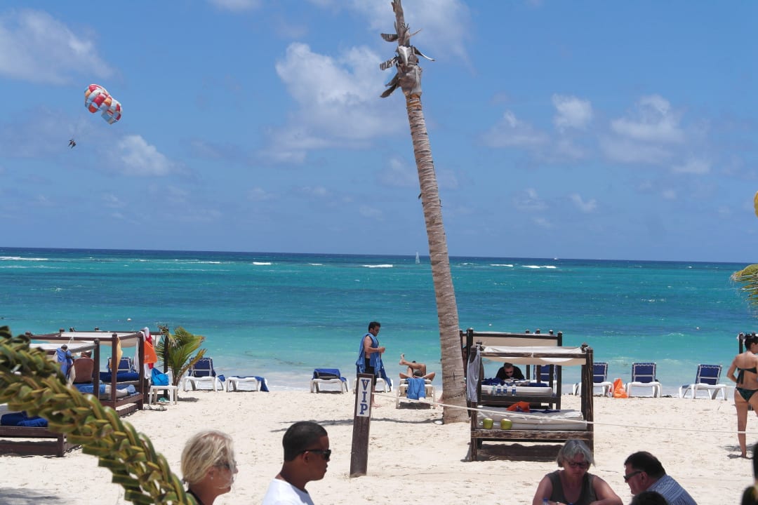 Wunderschöner Strand ein Traum Punta Cana Princess All Suites Resort & Spa