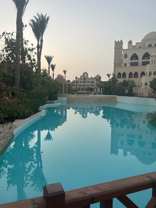 Pool Makadi Palace