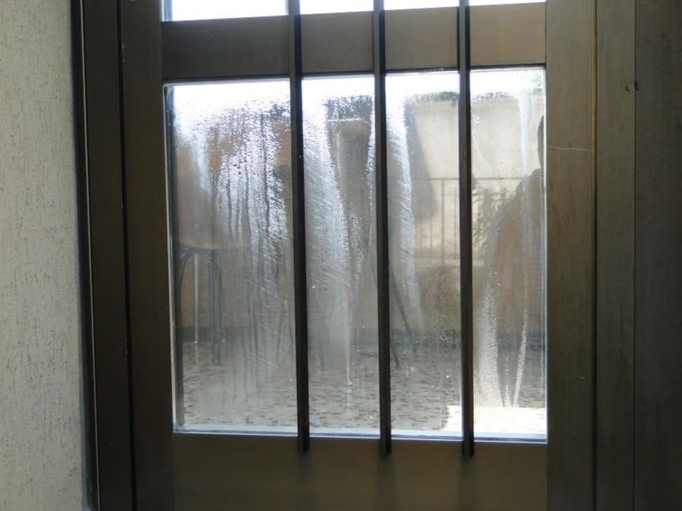 Eingangstüre Hotel Mercedes