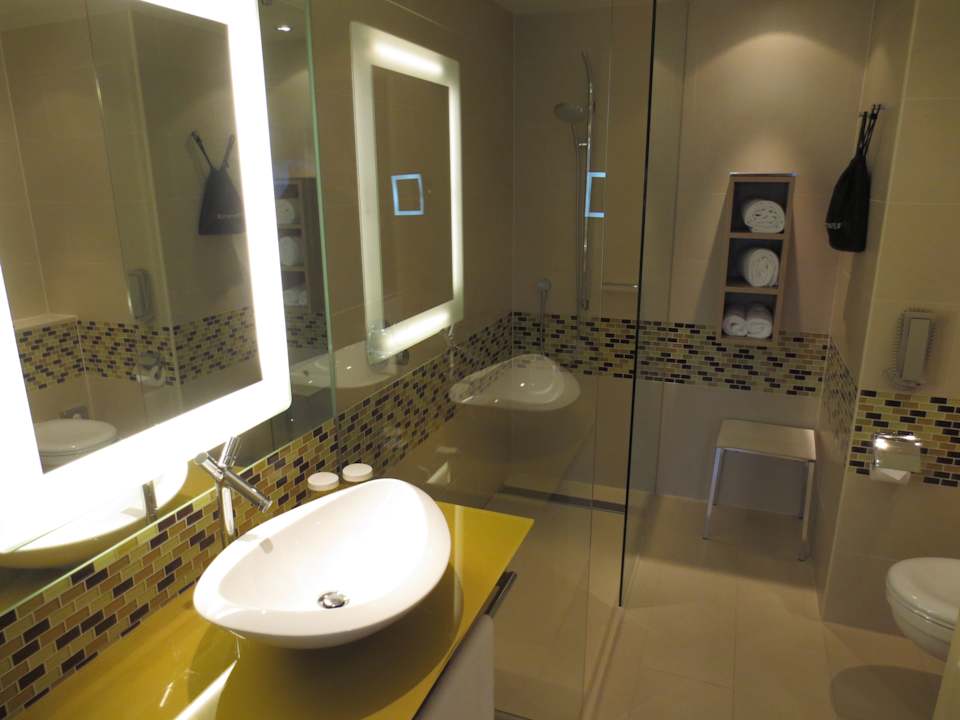Zimmer Hilton Frankfurt Airport