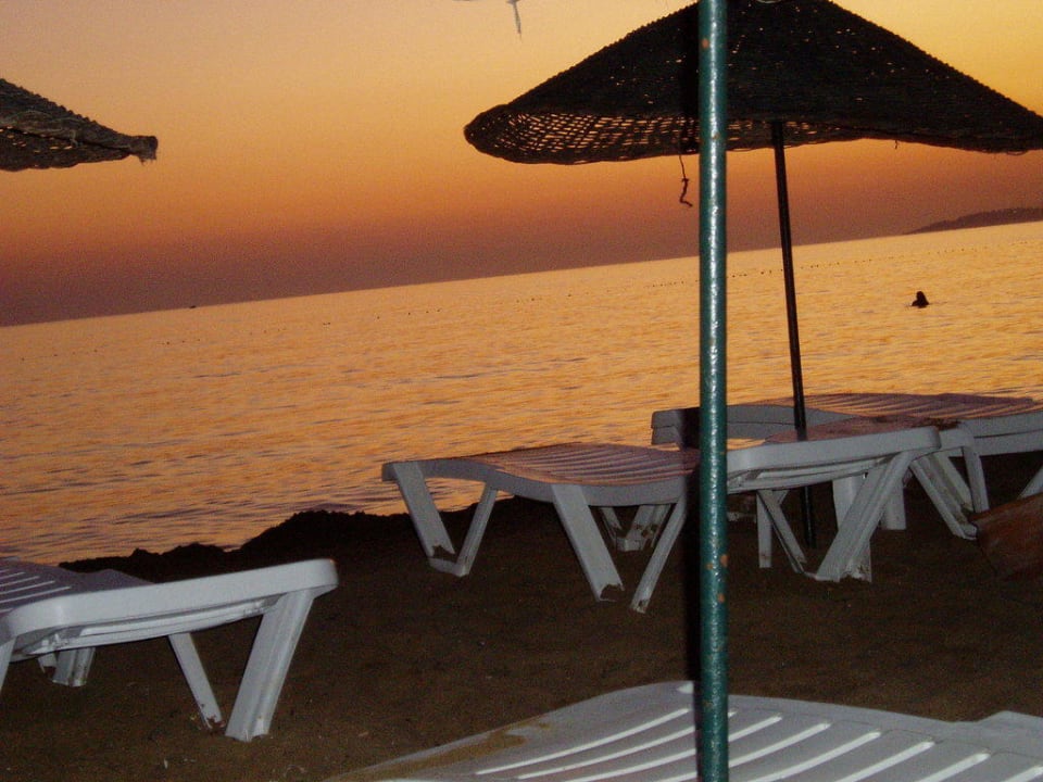 Krásná hotelová pláž My Home Resort