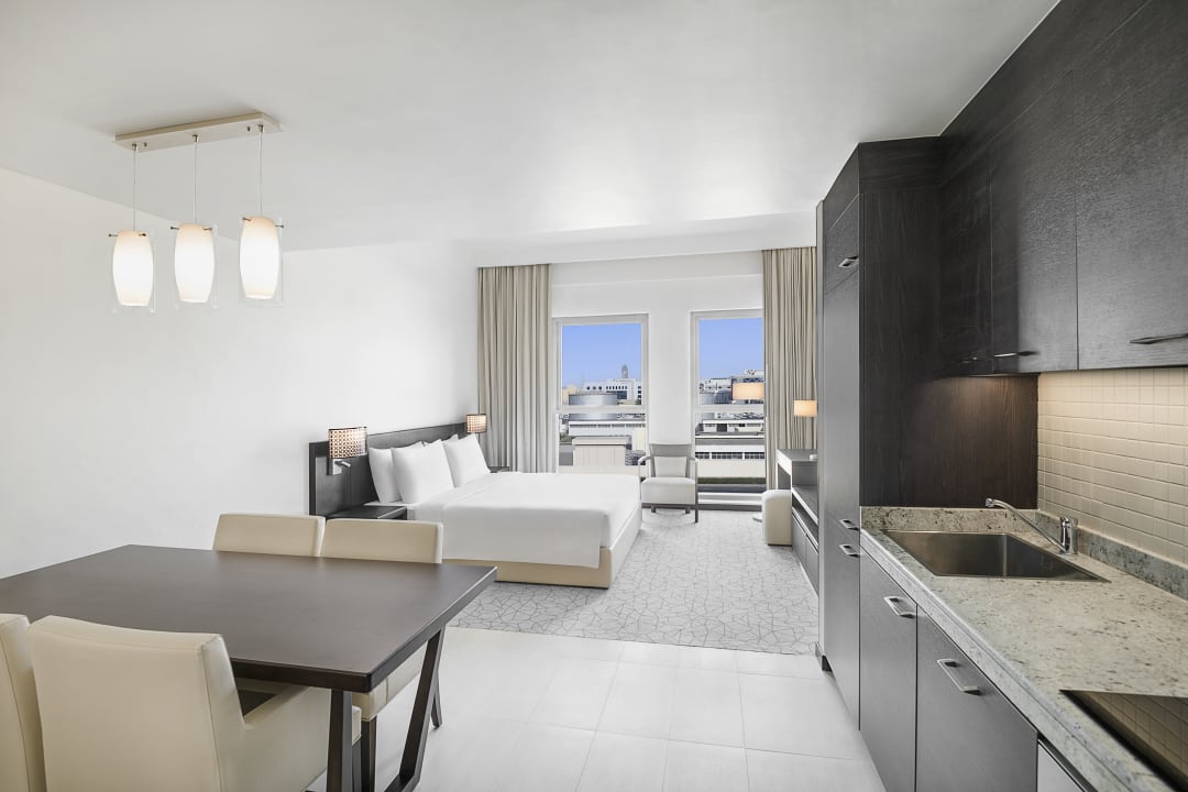 Zimmer Hyatt Place Dubai Jumeirah Residences
