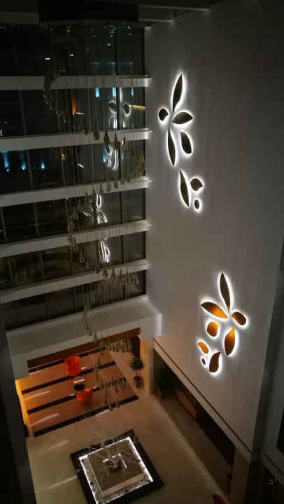 Lobby Side Sunport Hotel & Spa