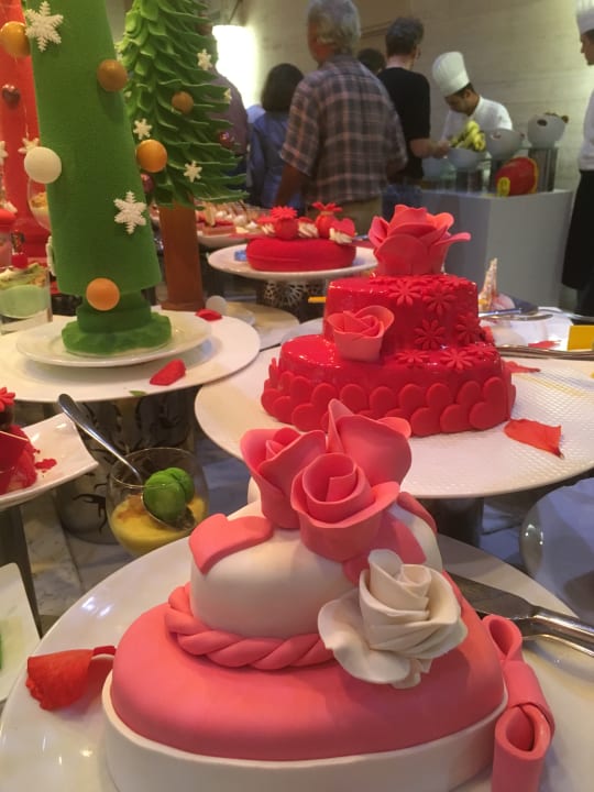 Gastro Acanthus Cennet Barut Collection