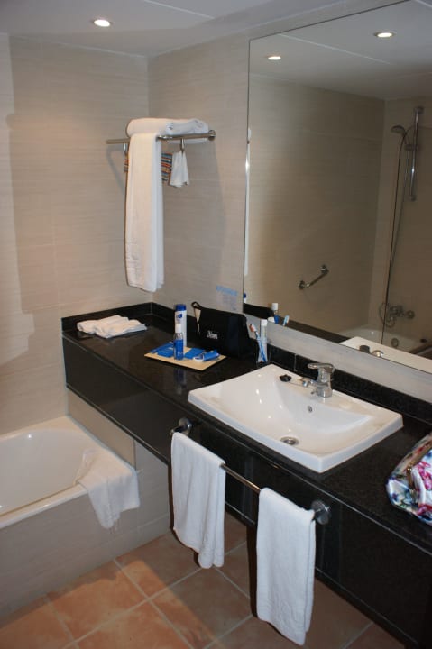 Zimmer 50235 Badezimmer  Blau Colònia Sant Jordi