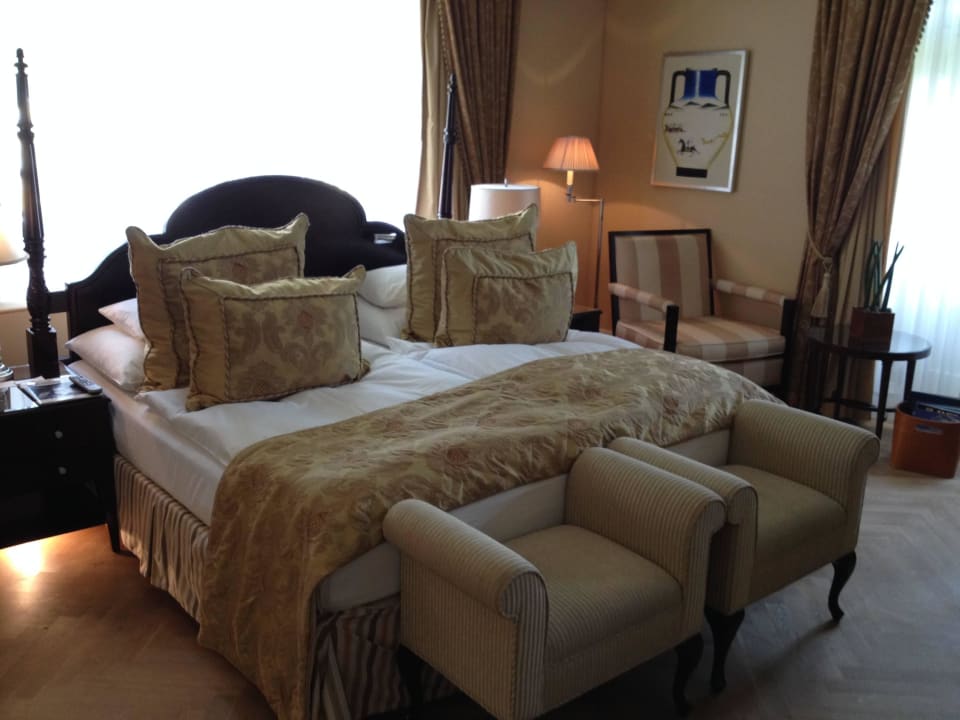 Superiorzimmer im Schloss Falkensteiner Schlosshotel Velden