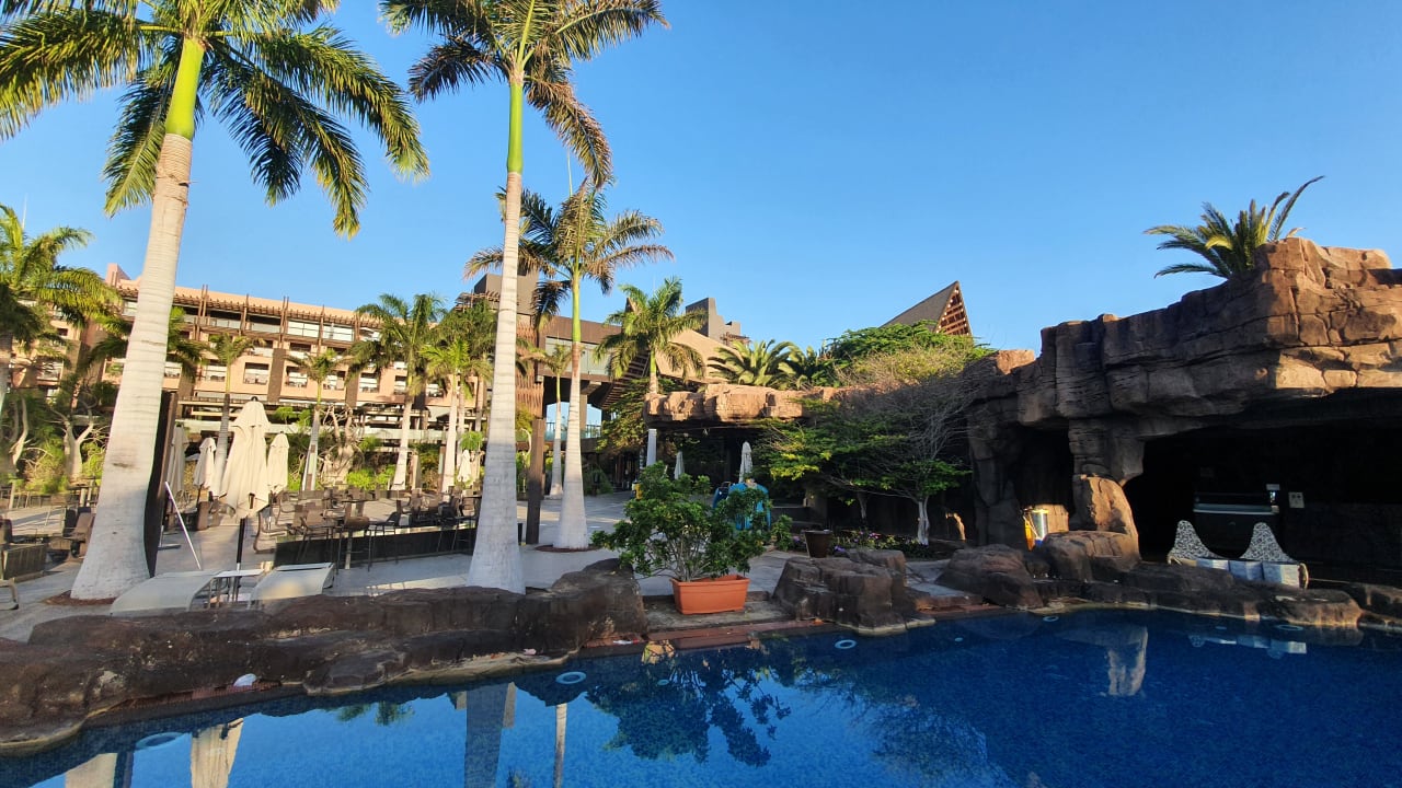 Pool Lopesan Baobab Resort