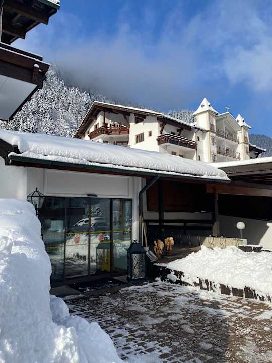 Außenansicht Alpenhotel Oberstdorf