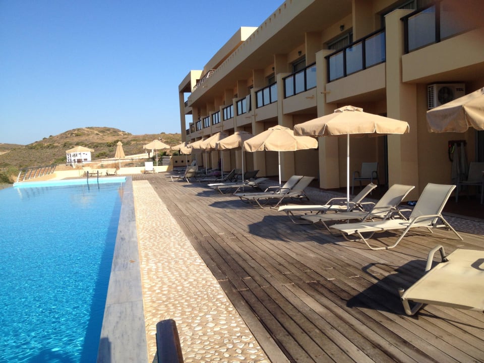 The 10 rooms row & 1 pool Seaside A Lifestyle Resort