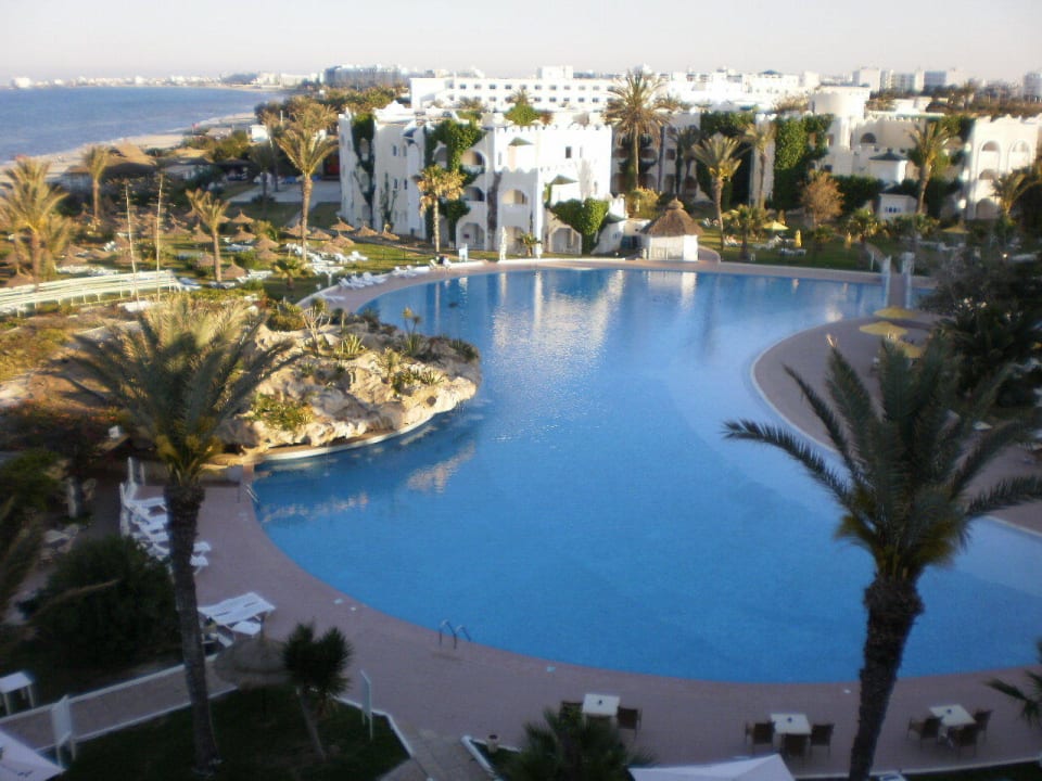 Pohled ze střechy hotelu. Mahdia Beach & Aquapark