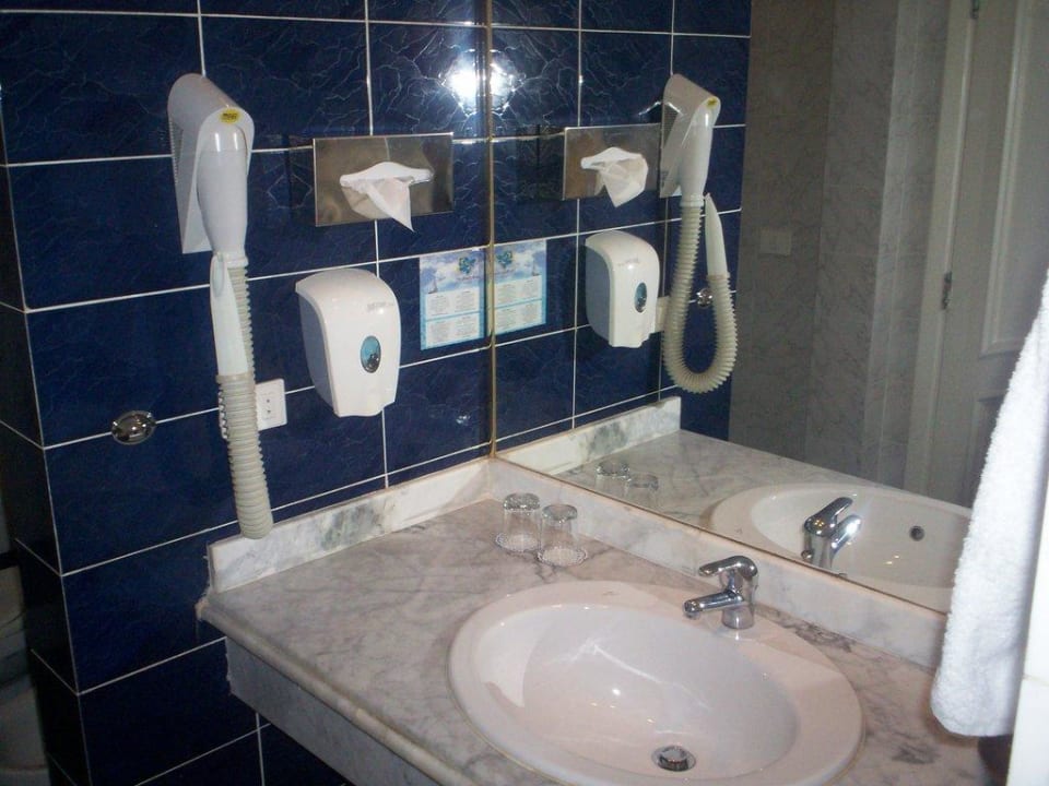 Blick ins Bad Desert Rose