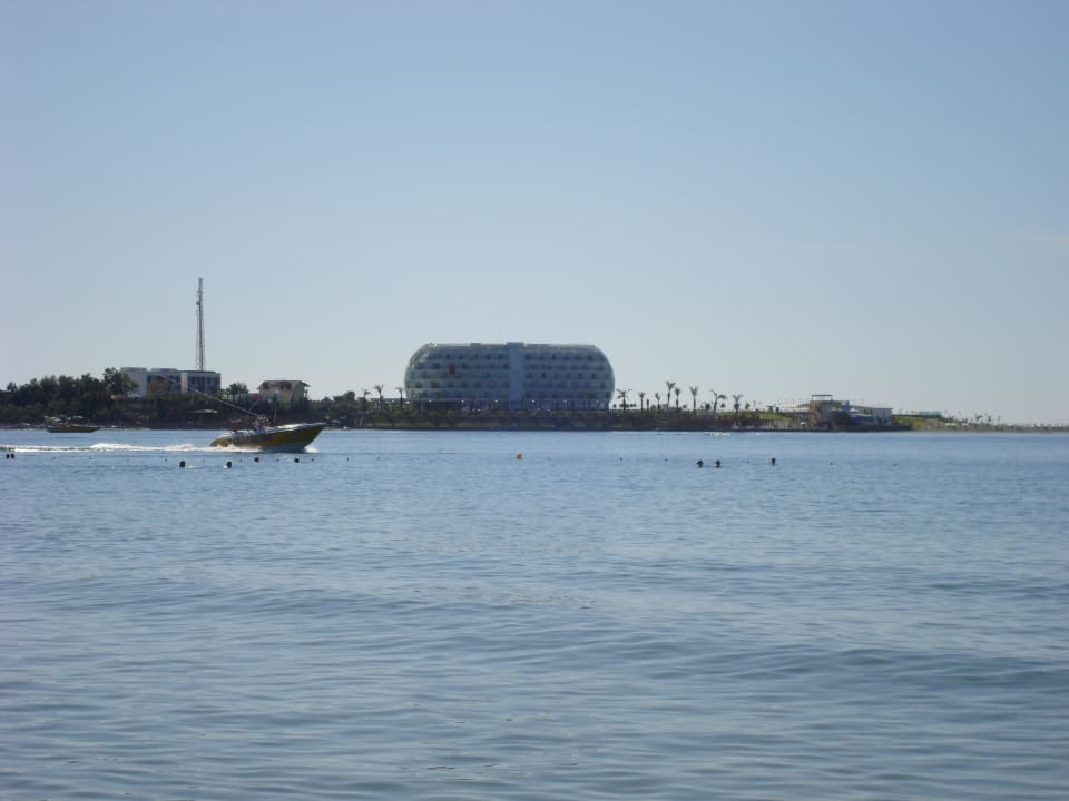 Das Gold Island von einen anderen Strandabschnitt Gold Island Selected