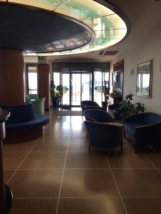 Lobby Hotel Delfino