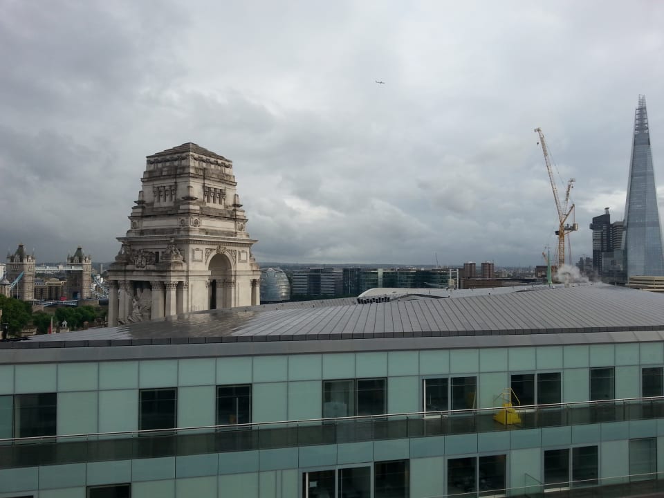 Außenansicht DoubleTree by Hilton Hotel London - Tower of London