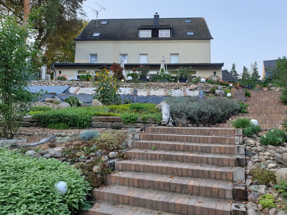 Außenansicht Hotel Pension am Wukensee