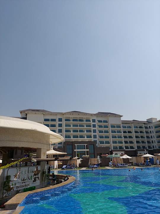 Pool Taj Exotica Resort & Spa, The Palm, Dubai