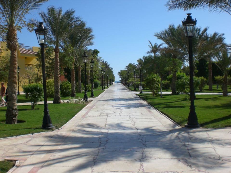Weg zum Strand Siva Grand Beach