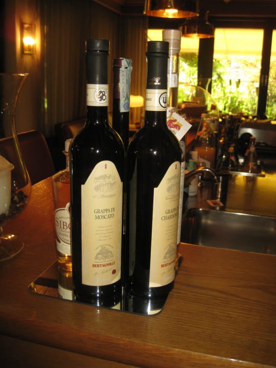 Bar Hotel Gartenresidence Zea Curtis