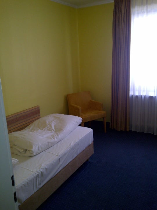 Blick in das Zimmer Unsöld's Factory Hotel