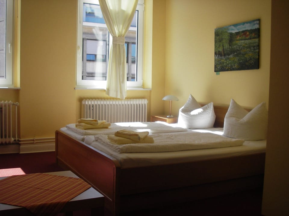 Zimmer 6 Pension Fischer