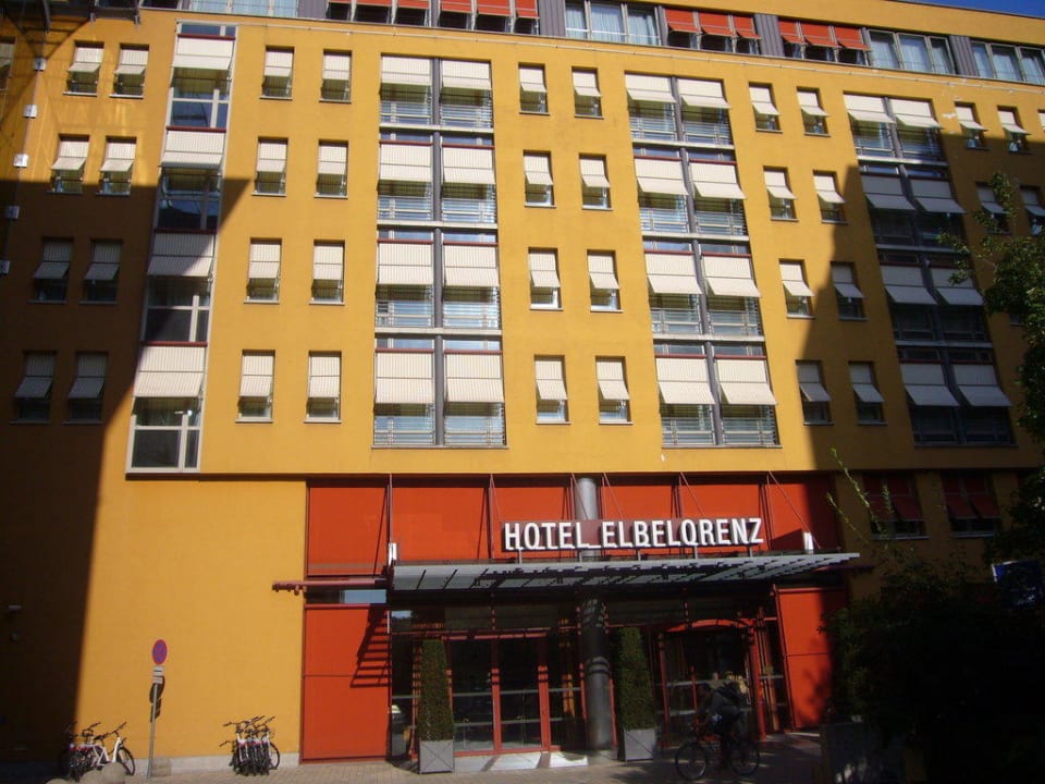 Außenansicht Hotel Elbflorenz Dresden