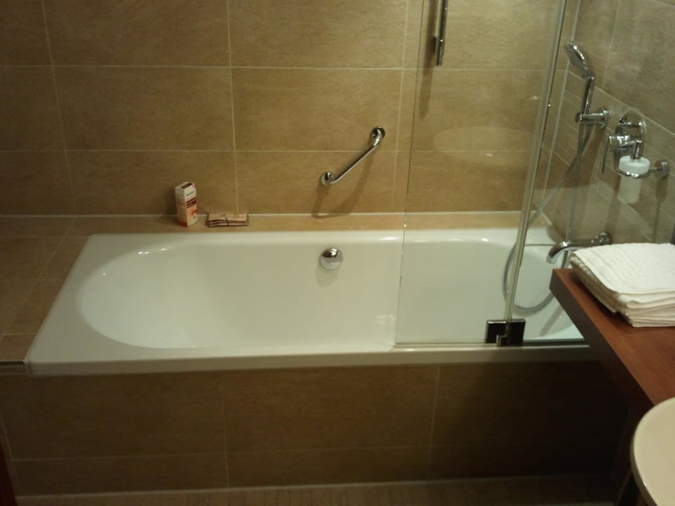 Badezimmer Park-Hotel Hagenbeck
