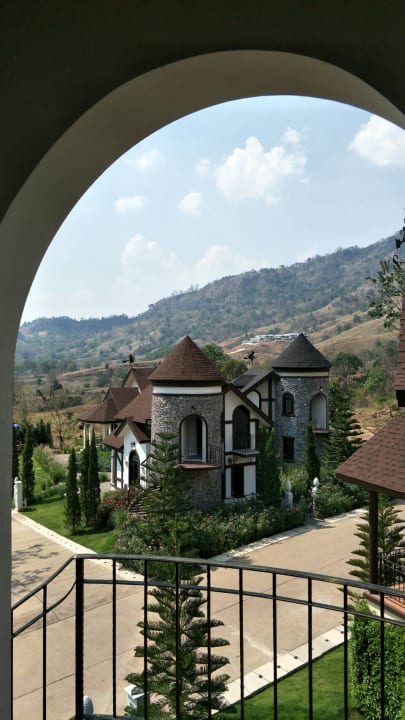 Außenansicht The Blue sky resort @ Khao Kho