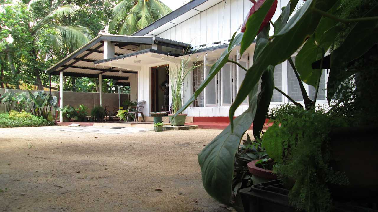 Garden view Travel Lodge Lake View Tourist Resort