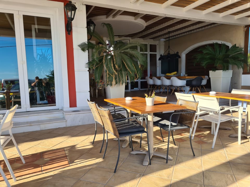 Gastro Evilion Sea & Sun Hotel