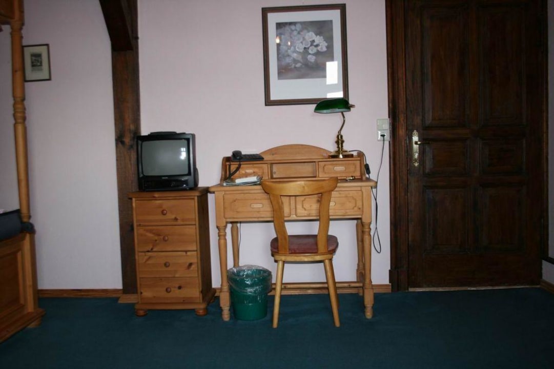 Schreibecke im Himmelbettzimmer Hotel garni Am Dippeplatz