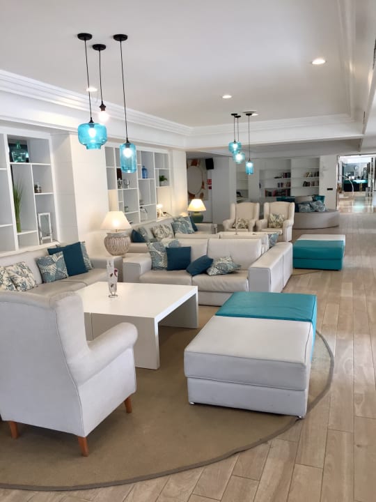 Lobby Bahía de Alcúdia Hotel & Spa