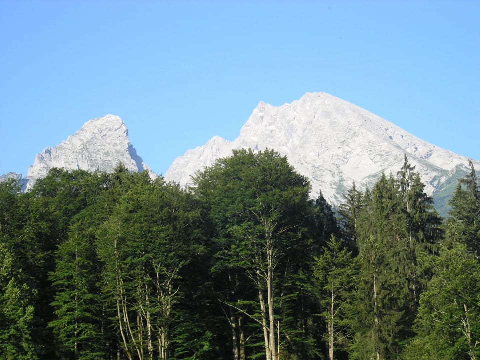 Ausblick auf den watzmann Alm- & Wellnesshotel Alpenhof