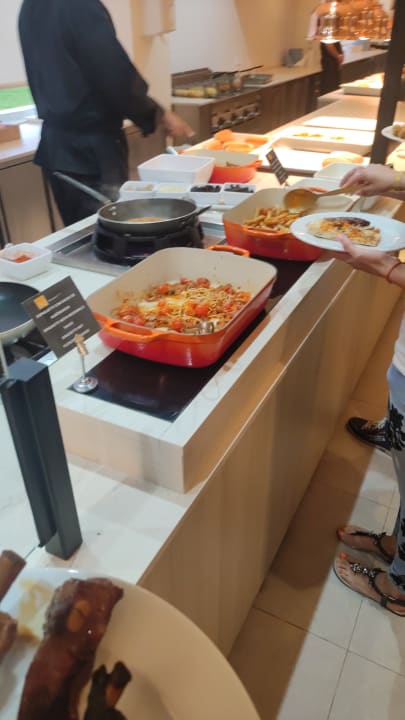 Gastro BQ Belvedere Hotel