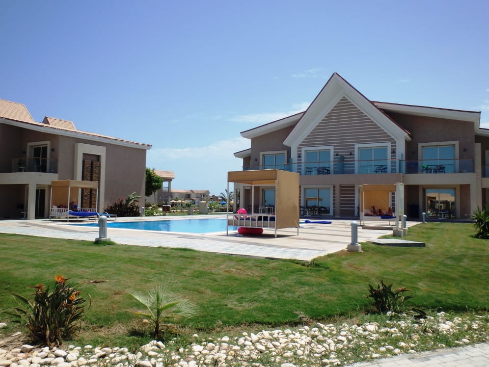 Außenansicht Pickalbatros Sea World Resort - Marsa Alam