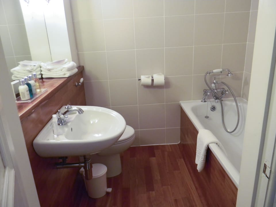 Das schöne gepflegte Bad Ardanaiseig Hotel