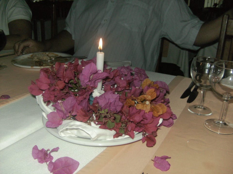 Schön gedeckt... Hotel Paradis Palace