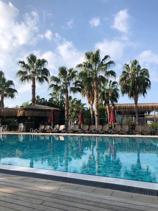 Pool Justiniano Deluxe Resort