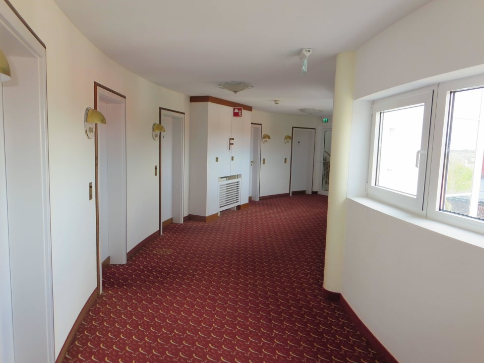 Gang zu den Zimmern Hotel Fährhaus