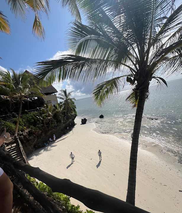 Strand Bahari Beach Hotel