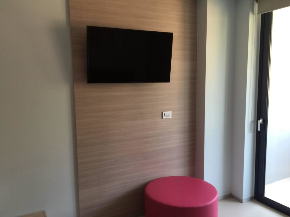 TV Ecke mit Sofa und Deutschen sendern Harmony Boutique Resort
