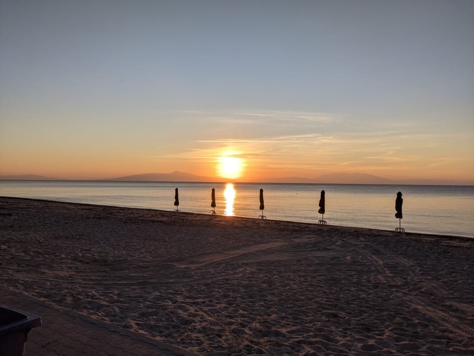 Strand Possidi Holidays Resort & Suite Hotel