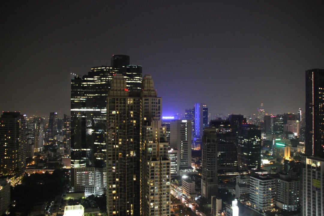 Ausblick Zoom Bar JC Kevin Sathorn Bangkok Hotel