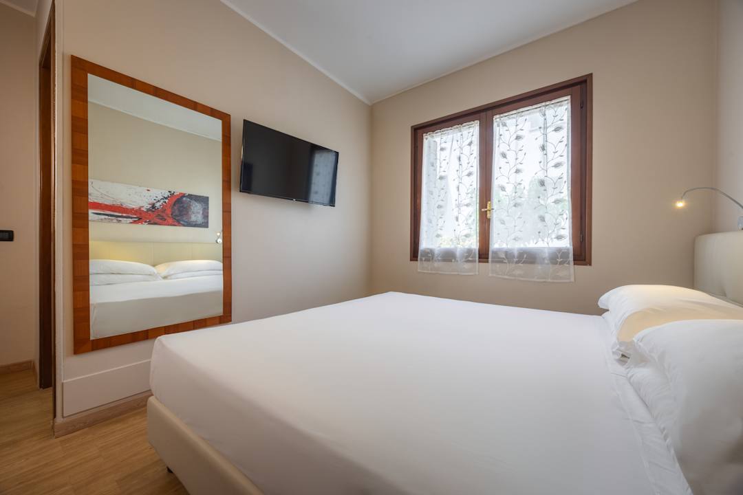 Zimmer iH Hotels Padova Admiral