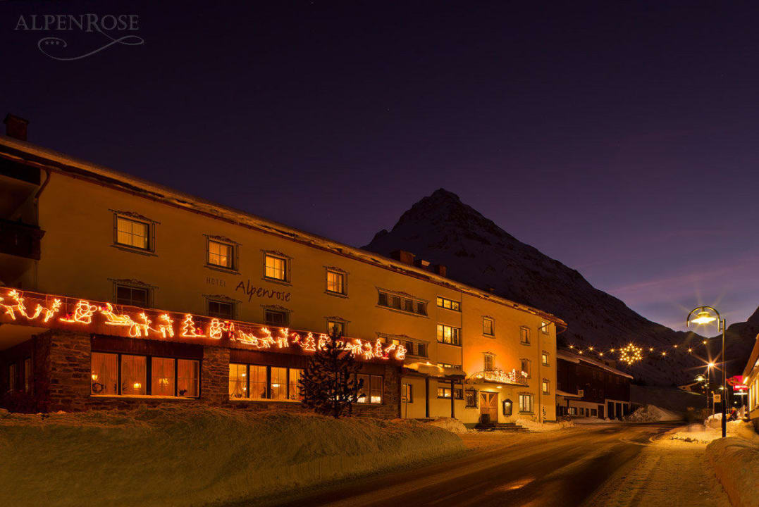 Das Hotel Alpenrose im Winter Hotel Alpenrose