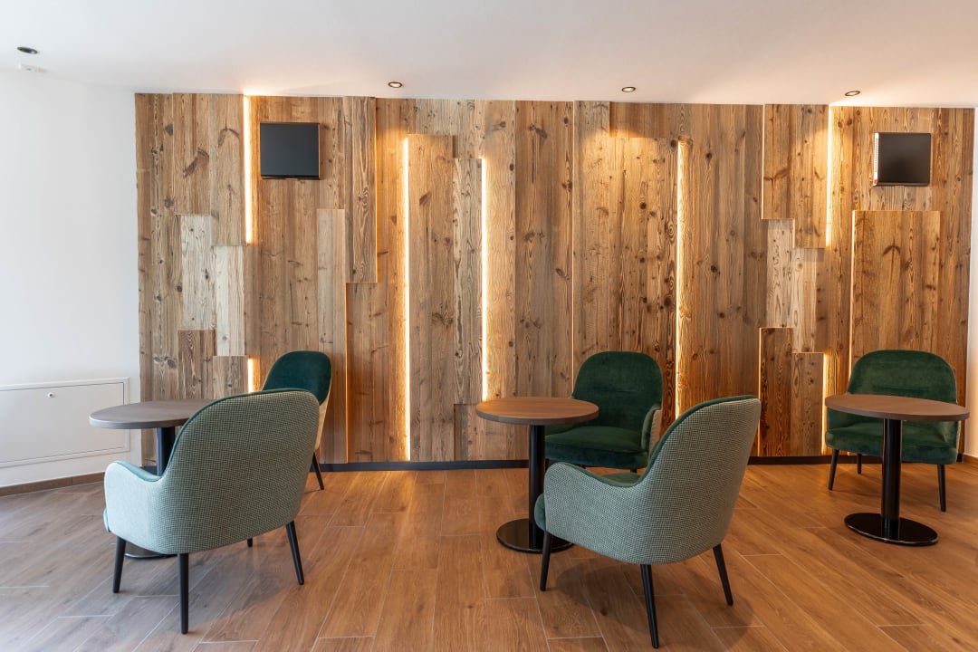 Gastro Gasthof Alpenrose am Reschenpass