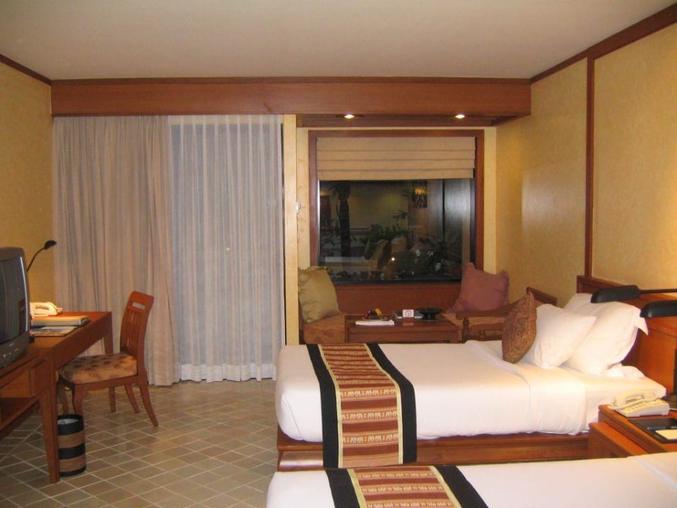 Busakorn Wing Holiday Inn Resort Phuket